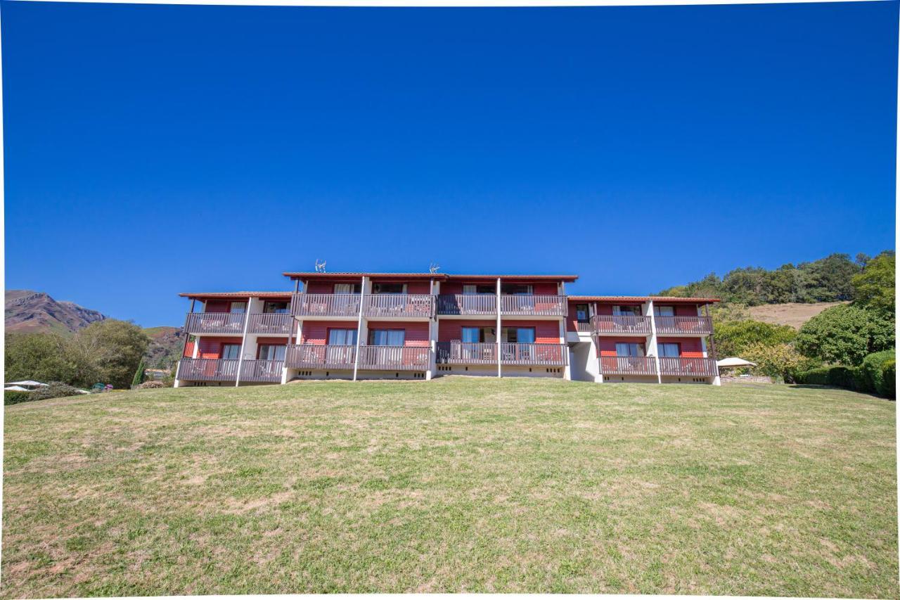 Vvf Pays Basque Saint-Etienne-De-Baigorry Hotel Exterior photo